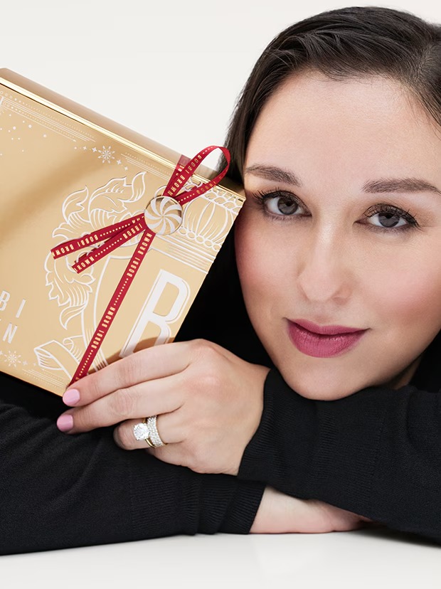 imgi 73 BB FY26 Holiday Module Service Gifting Mobile SLICE 02