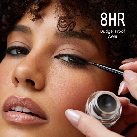 Long-Wear Smudge-Proof Gel Eyeliner 5 Long-Wear Smudge-Proof Gel Eyeliner