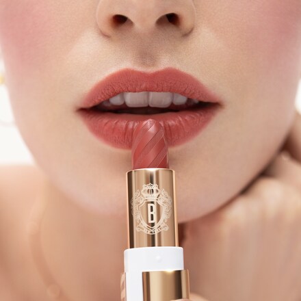 Limited-Edition Holiday Luxe Lipstick 4 Limited-Edition Holiday Luxe Lipstick